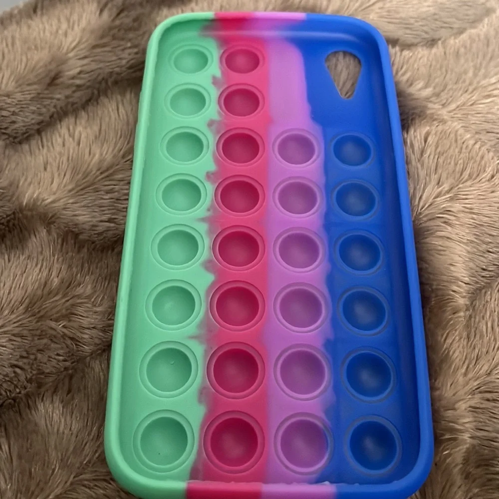 iPhone XR Fidget Case